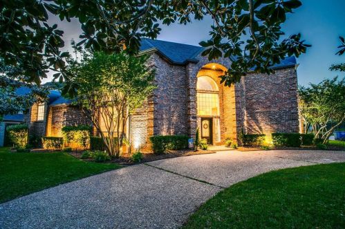 5947 Brushy Creek Trl, Dallas, TX 75252-2339