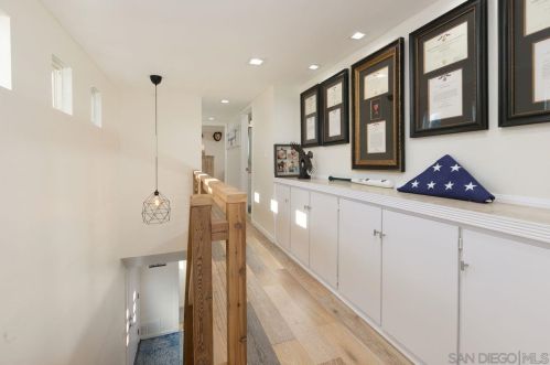 2451 Beryl St, San Diego CA 92109-3401 exterior