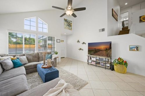 5415 Elderberry Way, Oceanside CA  92057-4626 exterior