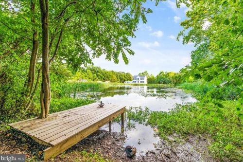 10719 Kettle Run Rd, Nokesville VA  20181-1715 exterior