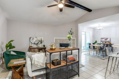 414 Pogue St, Cedar Hill TX 75104-9061 exterior