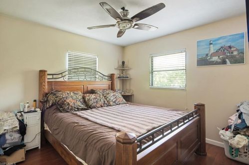 982 Cardinal St, Naples FL  34104-4474 exterior