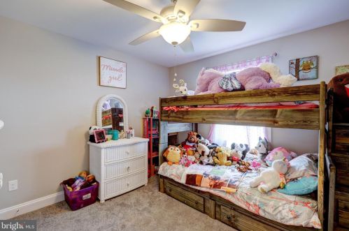 4 Highland Dr, Seaford DE  19973-4827 exterior