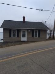 224 Shore Dr, Burr Oak, IN 46511-9618