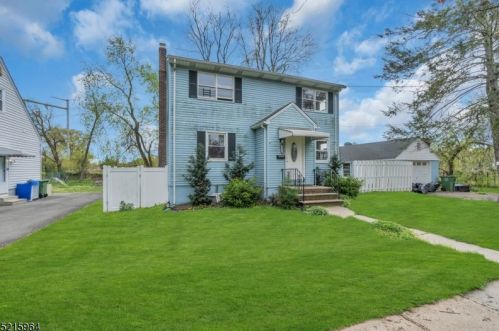 171 9th Ave, Roselle, NJ 07203-2035