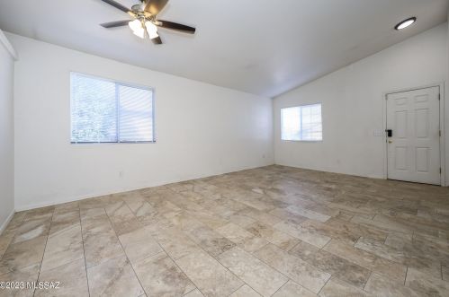 6420 David Dr, Tucson AZ  85730-3604 exterior