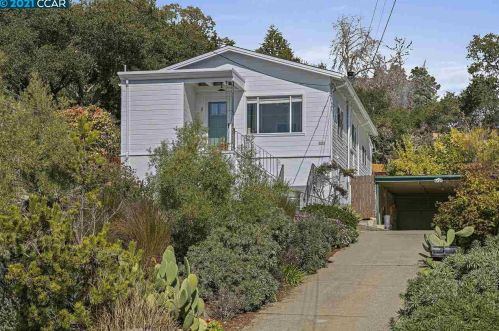 3054 Carlsen St, Oakland, CA 94602-4035
