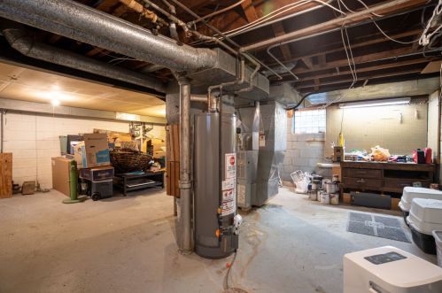 2926 77 St, Milwaukee WI 53222-5015 exterior