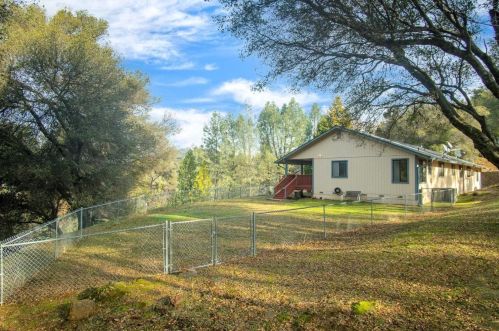 19617 Victoria Dr, Grass Valley CA  95949-9301 exterior