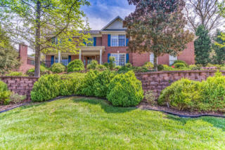 1744 Royal Harbor Dr, Knoxville, TN 37922-7202