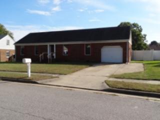1038 Weeping Willow Dr, Chesapeake, VA 23322-7727