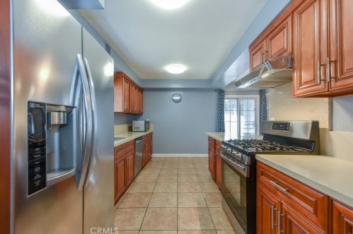 717 Midsite Ave, Covina CA  91723-3332 exterior