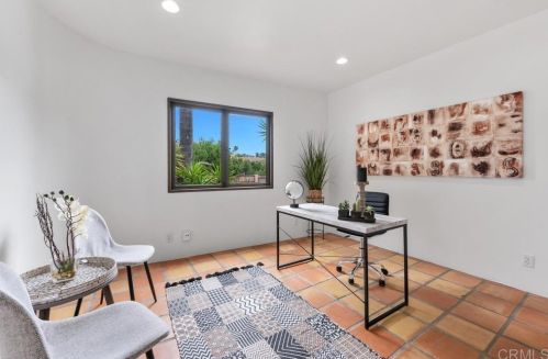 1570 Caudor St, Encinitas CA  92024-1216 exterior