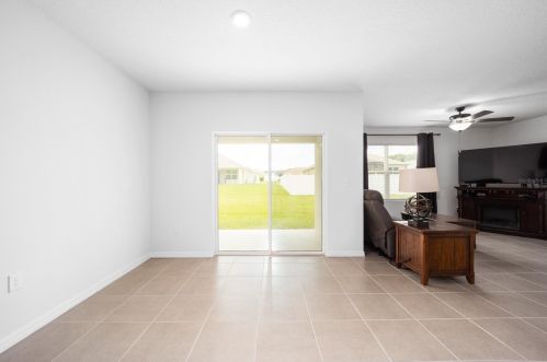 3806 97th Ln, Belleview FL  34420-7803 exterior