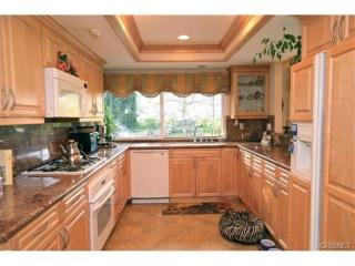 12839 Mclennan Ave, San Fernando CA  91344-1808 exterior