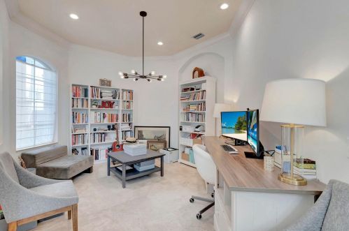 6830 Royal Orchid Cir, Delray Beach FL  33446-4339 exterior