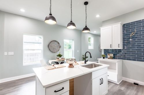 4232 Franklin Ave, Cincinnati OH  45212-3016 exterior