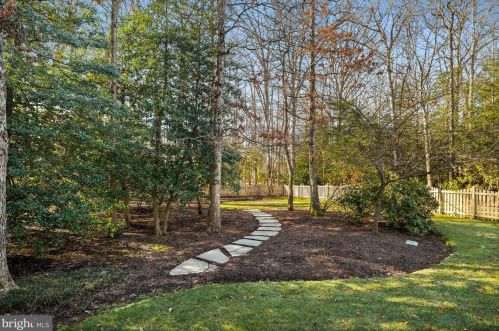 3211 Winter Sun Ter, Herndon VA  20171-1939 exterior