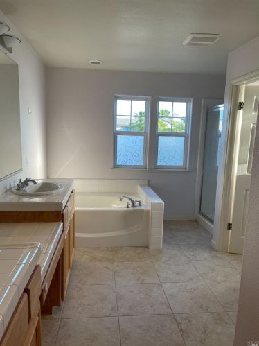 681 Decanter Cir, Windsor CA  95492-9630 exterior