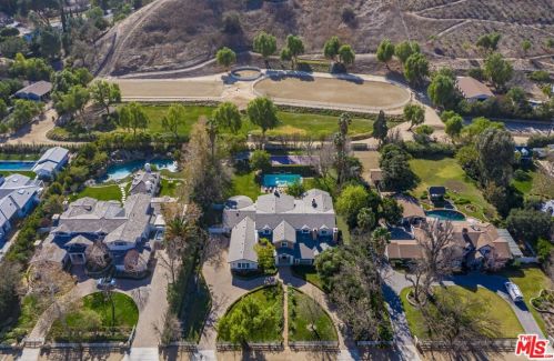 23738 Long Valley Rd, Calabasas, CA 91302-2408