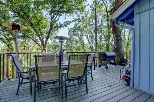 11594 Francis Dr, Grass Valley CA  95949-6675 exterior