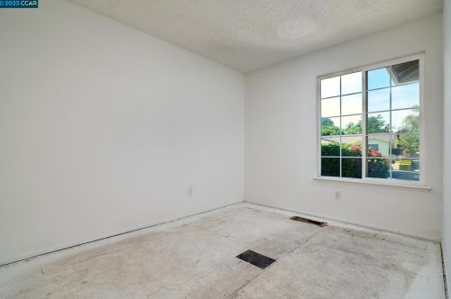 2215 Jacqueline Dr, West Pittsburg, CA 94565-4436