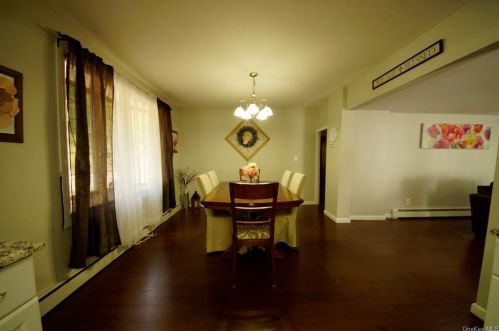 265 Phillipsburg Rd, Middletown NY  10940-3506 exterior