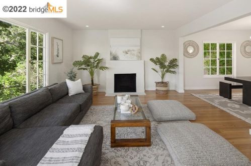 899 Glendome Cir, Oakland CA 94602-1413 exterior