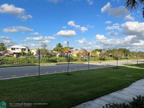 11736 13th Ct, Hollywood FL  33025-2545 exterior