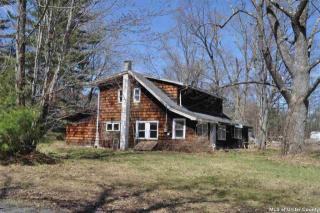 8 Sunkist Ln, Shokan, NY 12481-5203