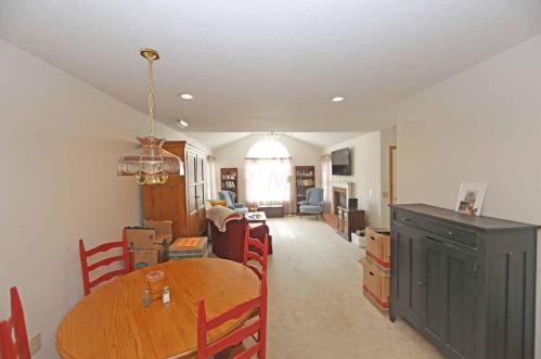 23 Woodberry Dr, Mount Vernon OH  43050-9032 exterior