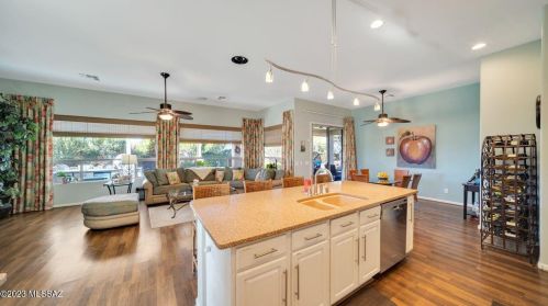 39750 Sandlewood Ct, Tucson, AZ 85739-2244