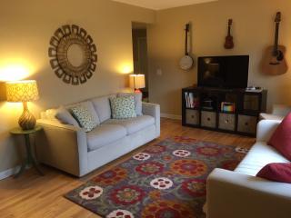 6805 Hubbard Ave, Madison WI  53562-3225 exterior