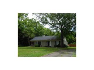 1749 Perry St, Montgomery AL  36104-5607 exterior