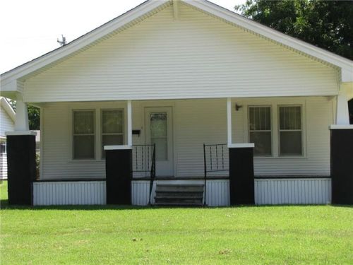 514 4th St, Mason, OK 74859-1812