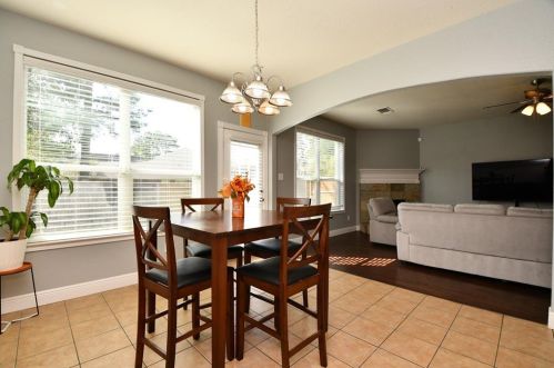 8514 Sports Haven Dr, Humble TX  77346-6000 exterior