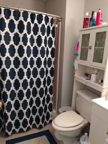 16781 Tracy St, Victorville CA  92395-3807 exterior