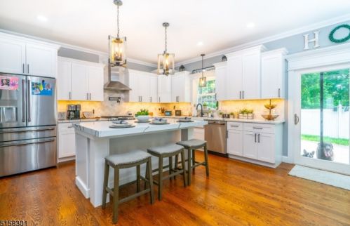 126 New St, Cranford NJ  07016-2647 exterior