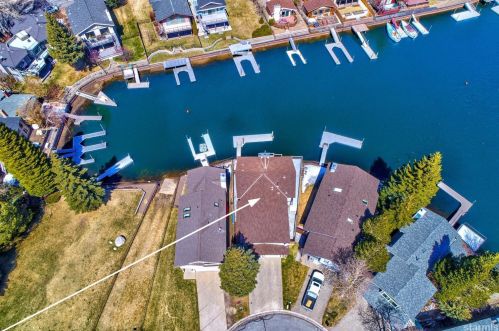 2079 Slalom Ct, South Lake Tahoe, CA 96150-6723