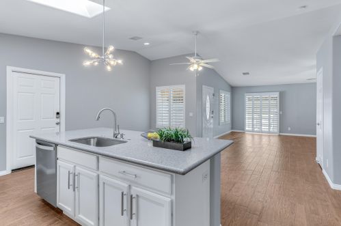 52655 Avenida Rubio, La Quinta CA  92253-3324 exterior