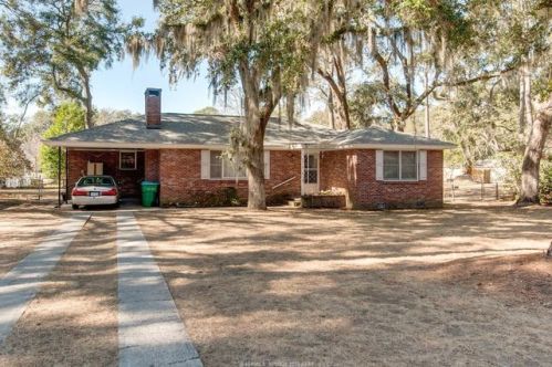 514 Center Dr, Beaufort, SC 29902-6027