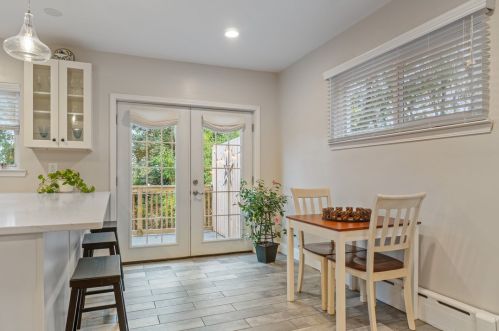 2871 Fernwald Rd, Pittsburgh PA  15217-3148 exterior