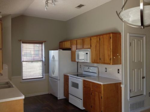 207 Bronc Dr, Copperas Cove TX  76522-1060 exterior