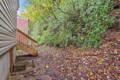 3364 Spring Garden Rd, Pittsburgh PA  15212-1254 exterior