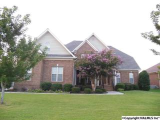 115 The Bend Dr, Madison, AL 35757-8121