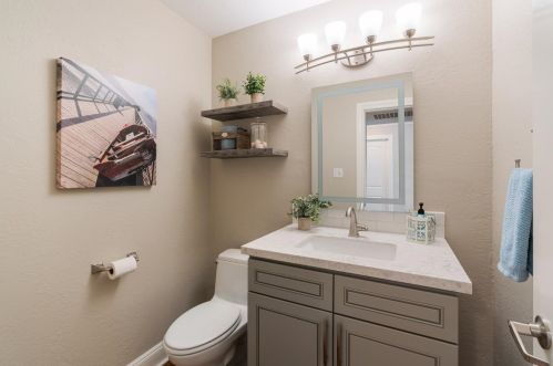 2510 Hastings Dr, Belmont CA  94002-3322 exterior