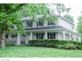34909 Timberview Dr, Avon, OH 44011-2493