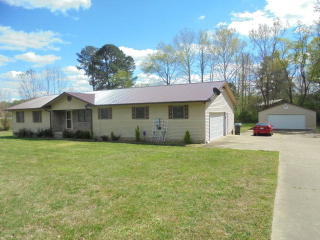 85 Davidson Dr, Paris, TN 38242-7104
