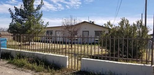 160 Santa Paula Dr, El Paso, TX 79927-1466