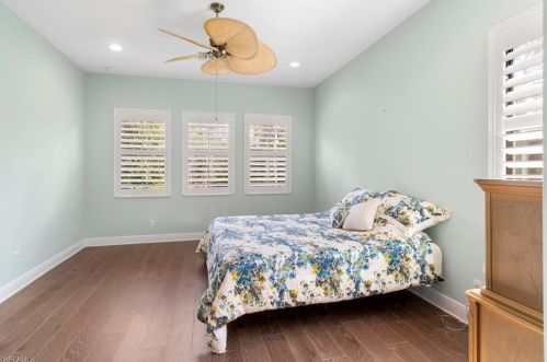 4464 Tamarind Way, Naples FL  34119-9684 exterior